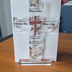 Decorative Cross with Floral Design - Spanish Christian Acrylic Gift For A Woman